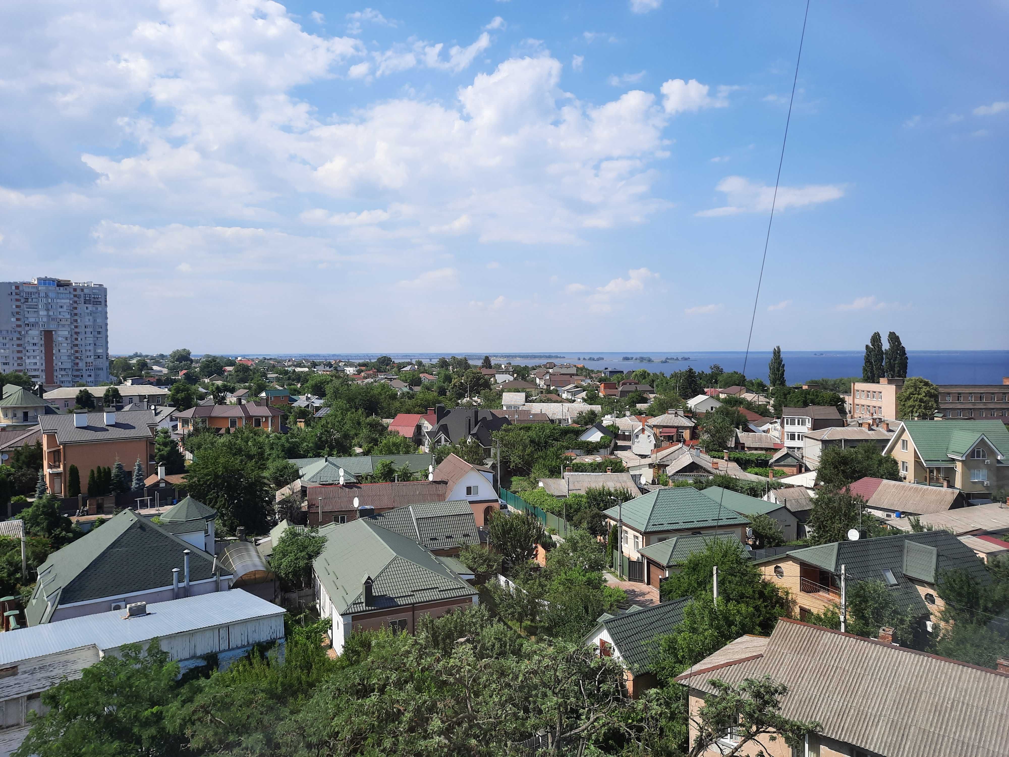 Место в бьюти для бровиста, парихмахера  1400грн.