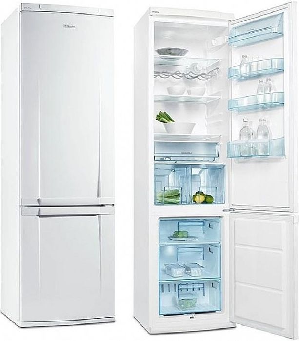 Уплотнительная резина для холодильника AEGElectroluxZanussi ERB3640