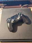 Ps4 usada com comando