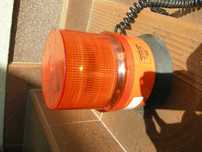 Lampa kogut do maszyn budowlanych
