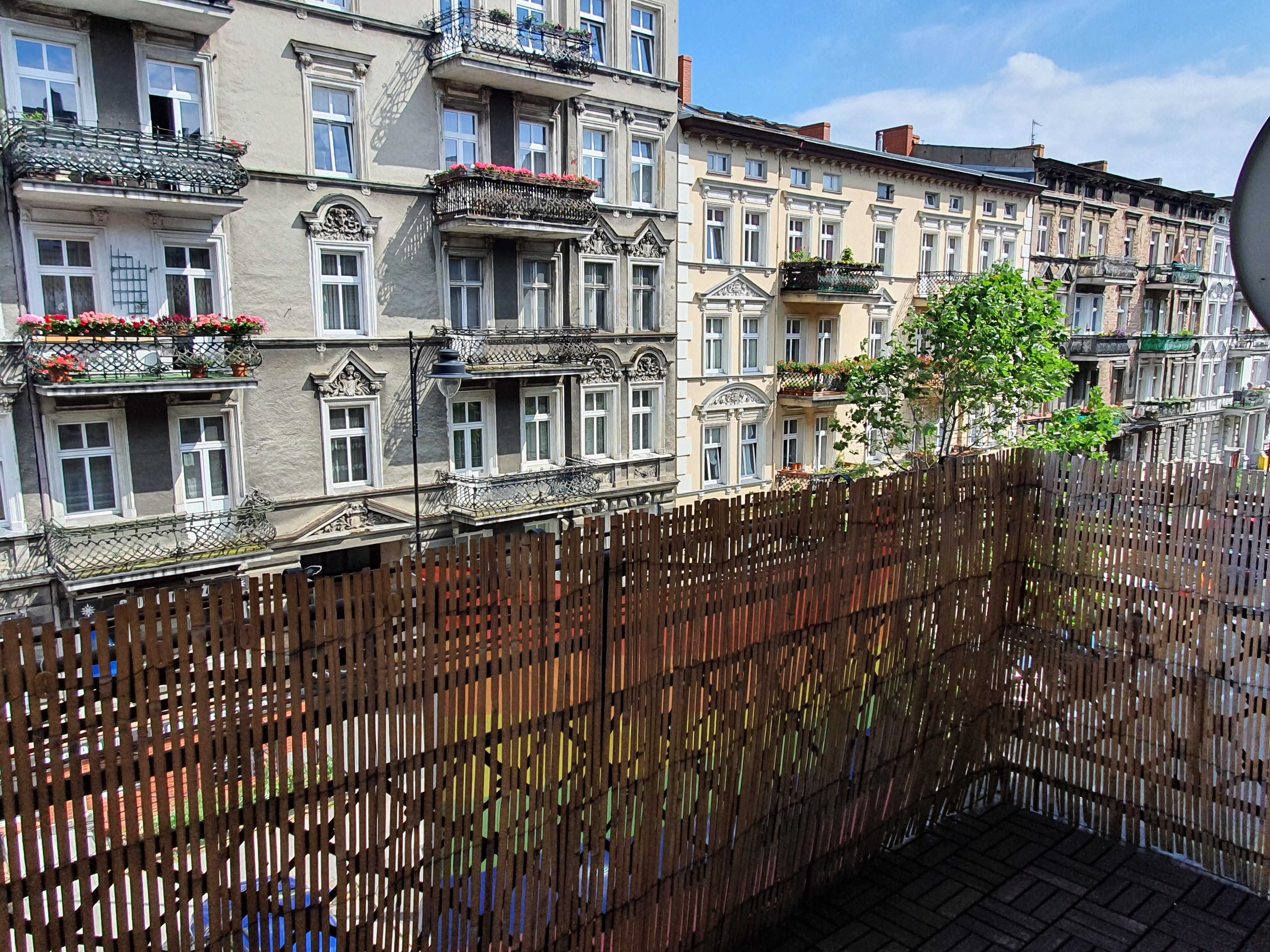 Pokój 1-osobowy z balkonem na Jeżycach (blisko tramwaj)