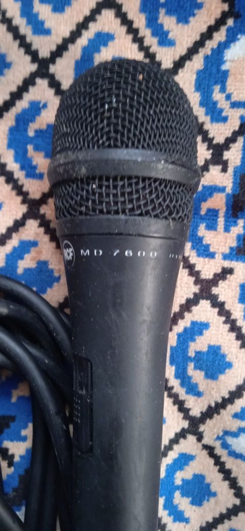Микрофон вокальный RCF MD 7600 Италия