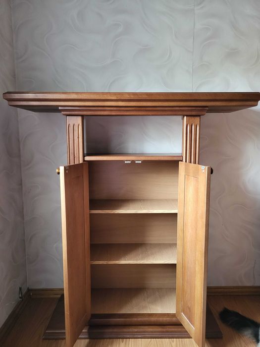 Тумба/підставка під телевізор деревʼяна