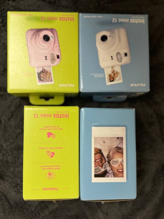 Камера instax mini 12 нові в усіх кольорах