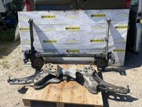 Балка задня Renault Trafic передня підрамник гарний стан