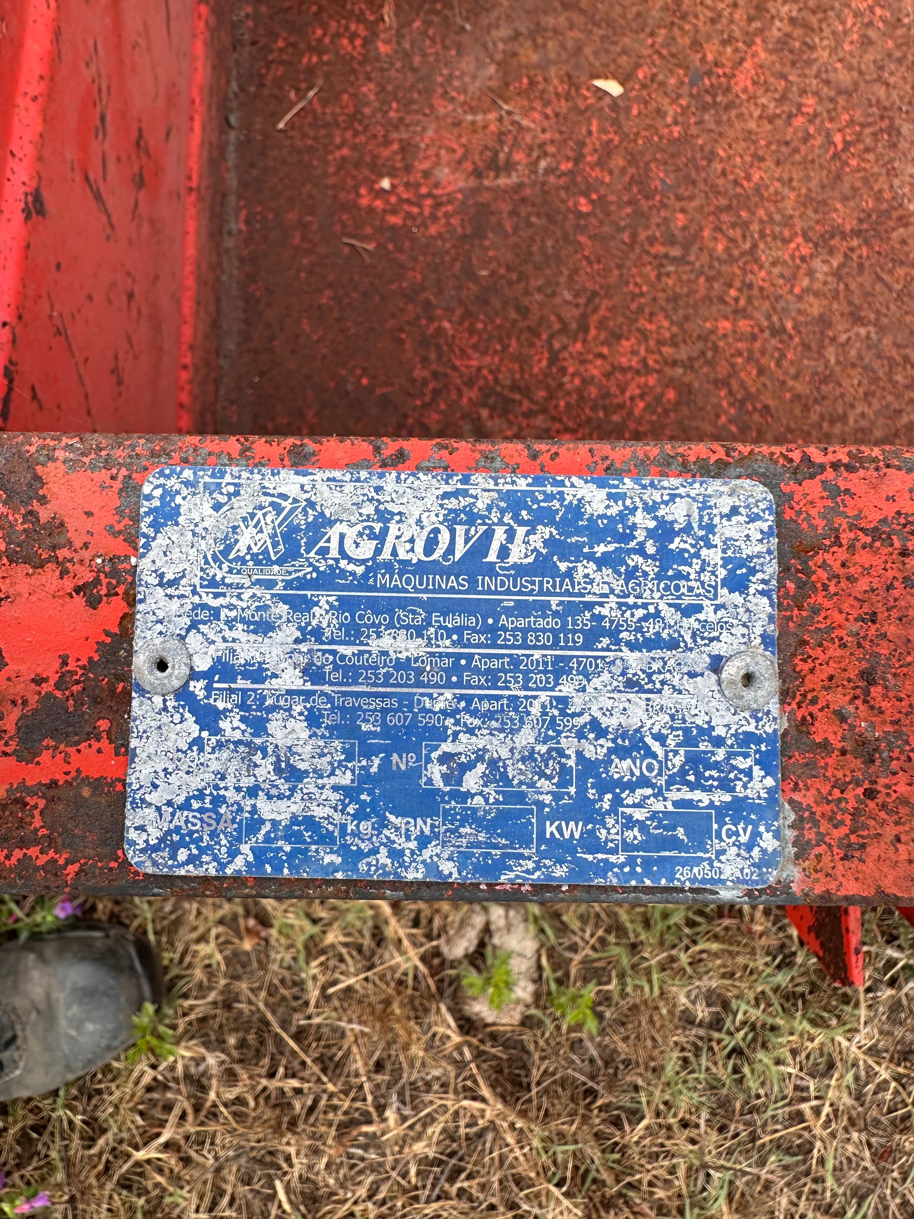 Caixa carga trator 1,40 gamela