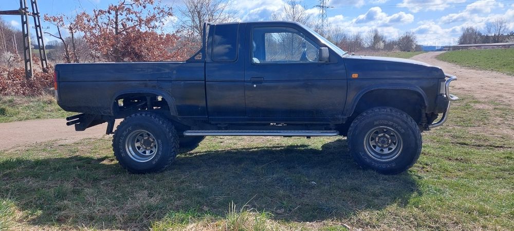 Nissan pickup D 21 navara