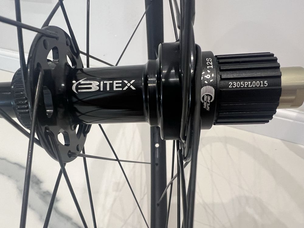 Koła MTB Boost 1600g Stans Crest mk4 bitex sapim