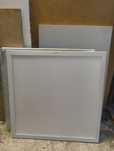 Panel oświetleniowy LED 60x60 firmy Toshiba.