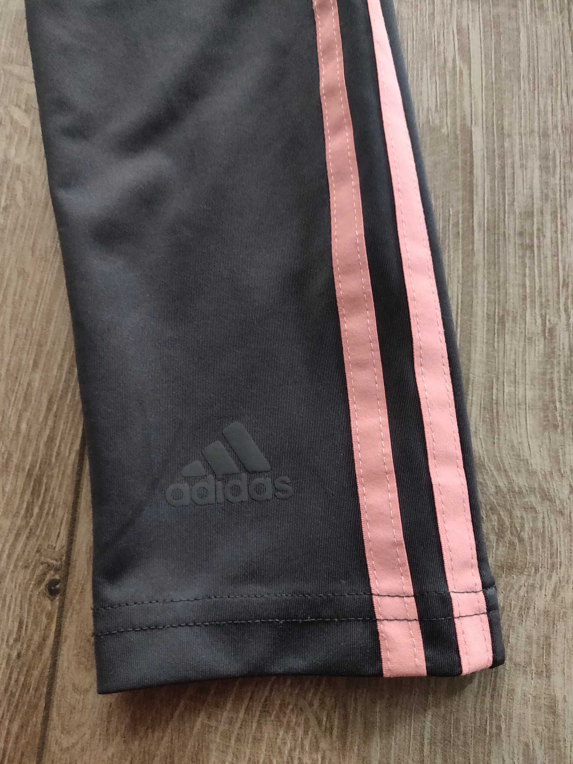 Cпортивные лосины  Adidas climalite S 44 размер, серого цвета.