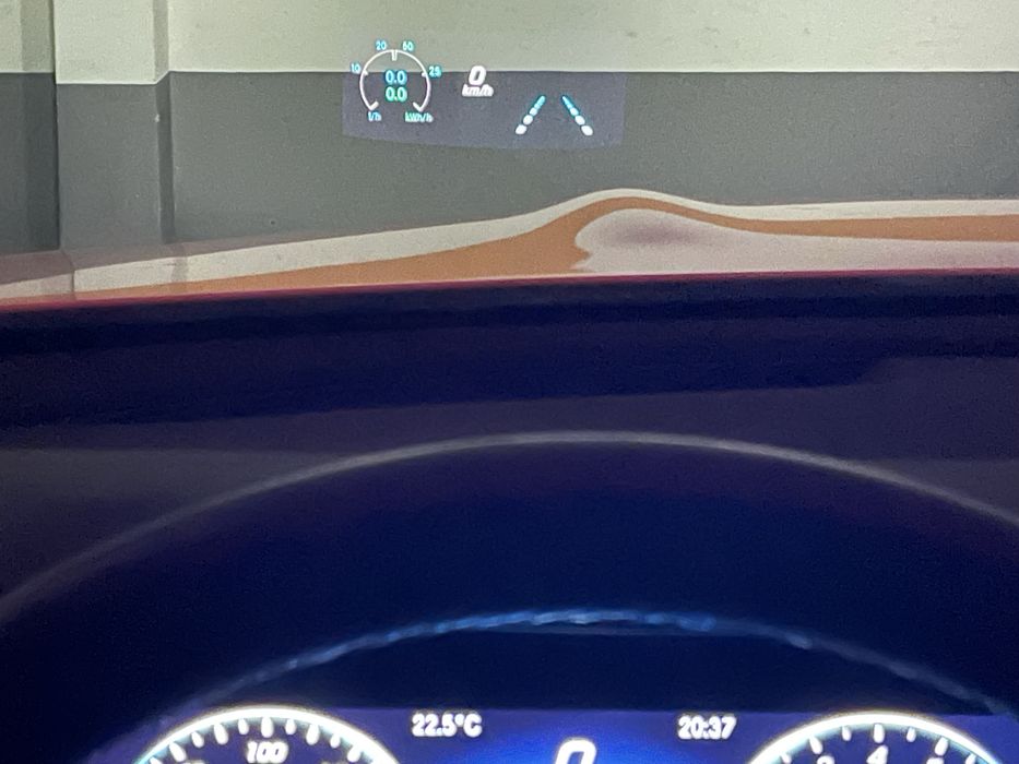 Mercedes E300 e hibrido plug in, 100.000 km de 2021