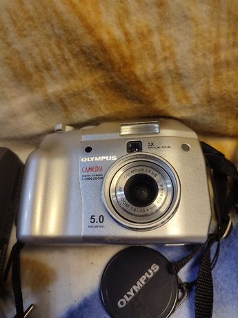 OLYMPUS Camedia C5000