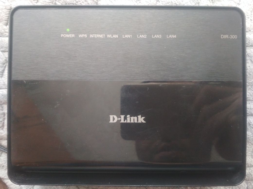 Маршрутизатор модем D-Link Dir-300