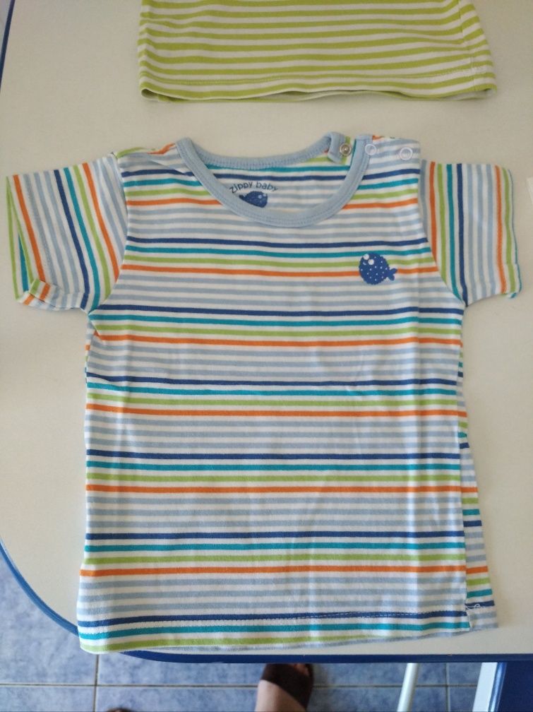 Conjunto de 5 t-shirts tamanho 9/12 meses