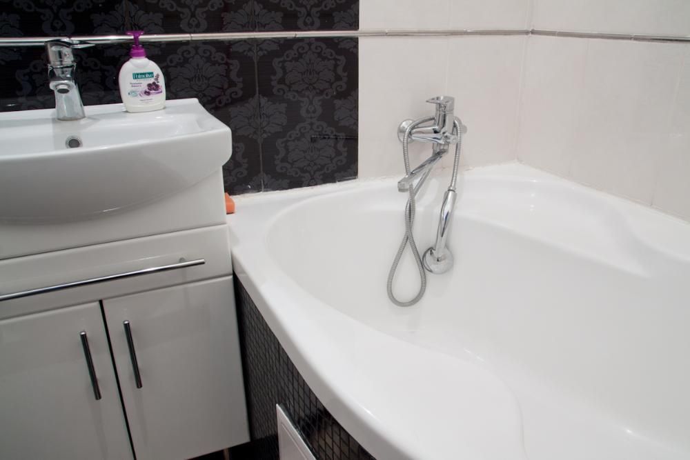 Апартаменти біля Оперного театра;Дві спальні , Подобово квартири Львів