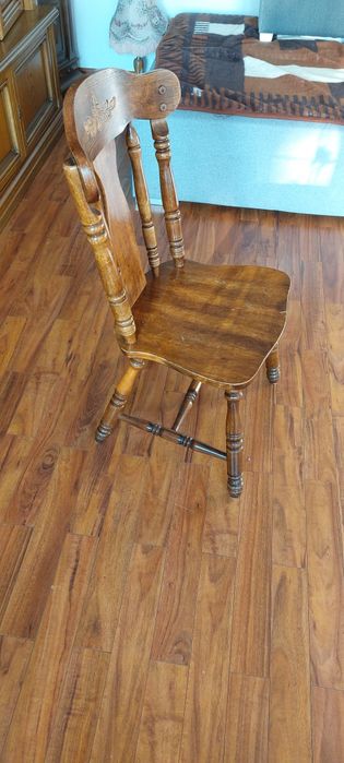 6 krzeseł do pokoju