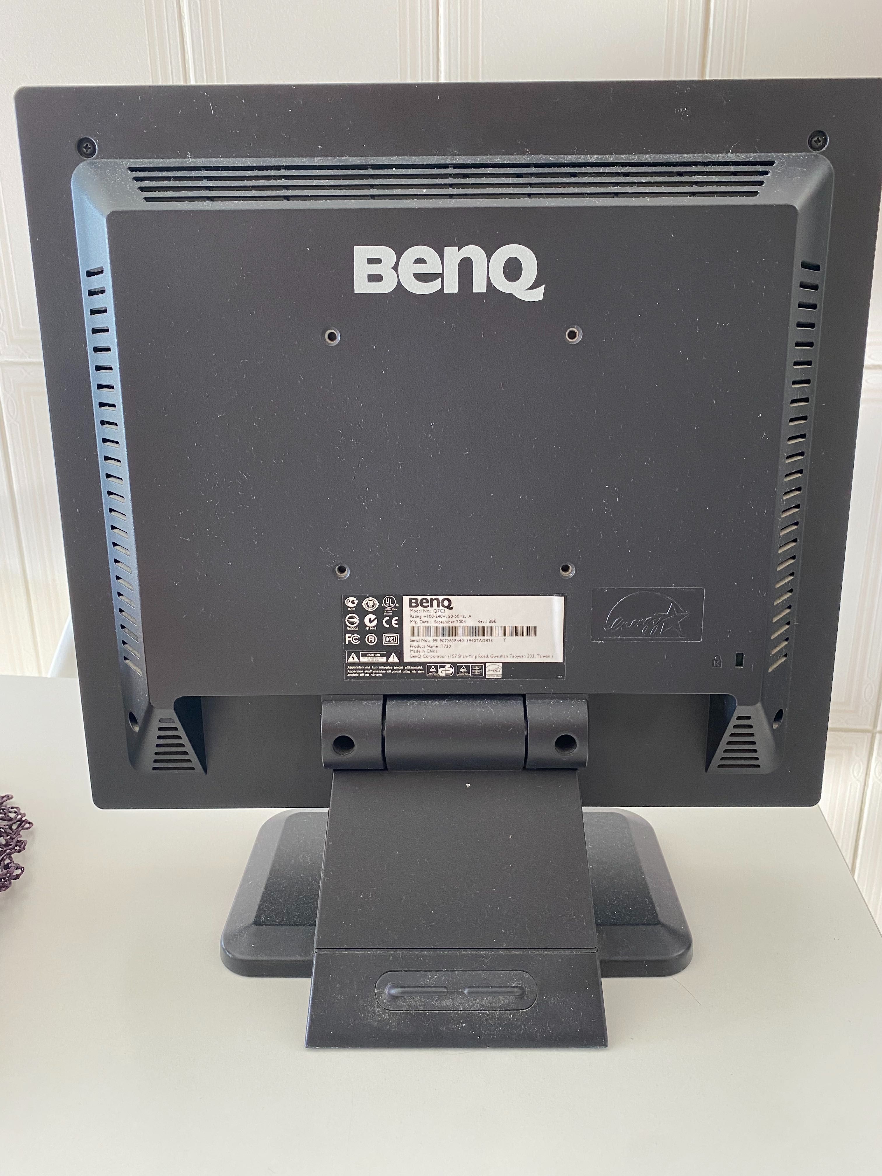 Monitor Benq Q7C3