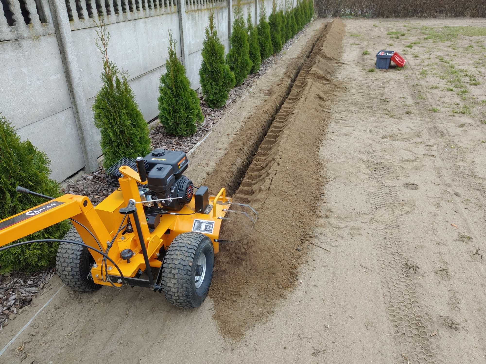 Aerator, Wertykulator, Glebogryzarka, Posypywarka