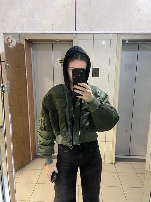 Куртка  бомбер Zara