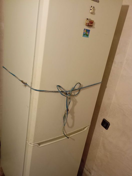 Продам холодильник Samsung