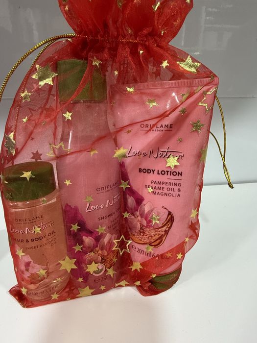 Conjuntos oriflame avon