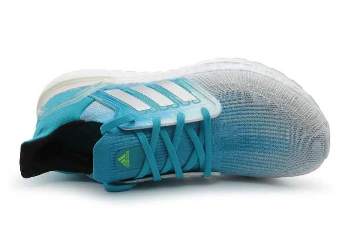 Кросівки Adidas Ultraboost 43.5 (27.5 см) FV8324
