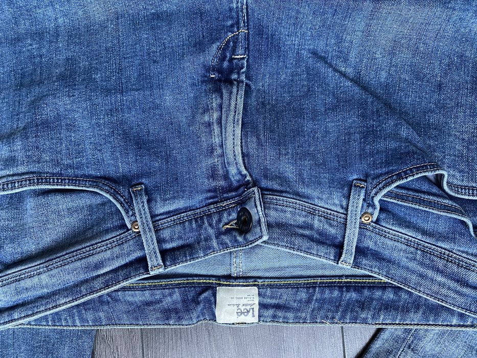 Lee jeans Sallie W28 L31