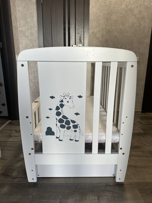 Дитяче ліжечко )