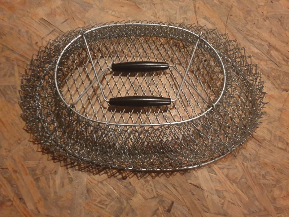 Metalowa siatka / koszyk na ryby z PRL-u