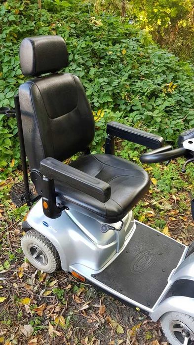 Wózek skuter inwalidzki elektryczny INVACARE ORION  29/9/25