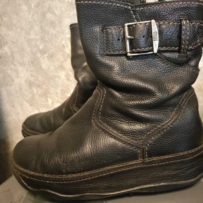 Натуральна шіра.Чоботи Fitflop. Устілка 24см.