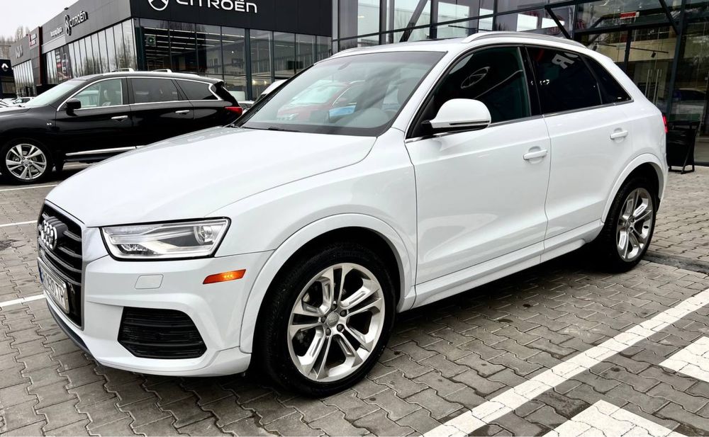 Audi Q3 2.0 tfsi белая 2015