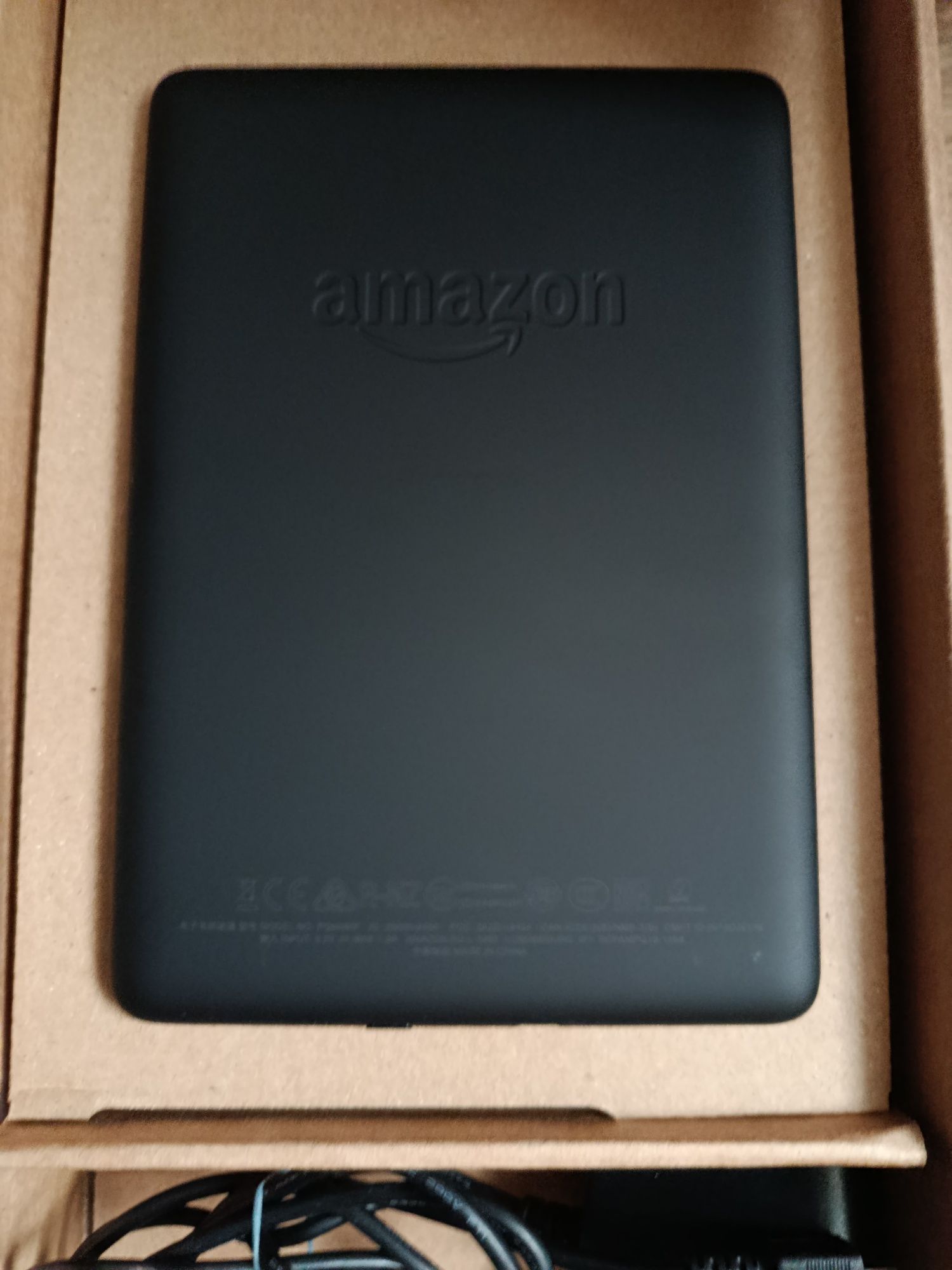 Продам Amazon Kindle Paperwhite 10