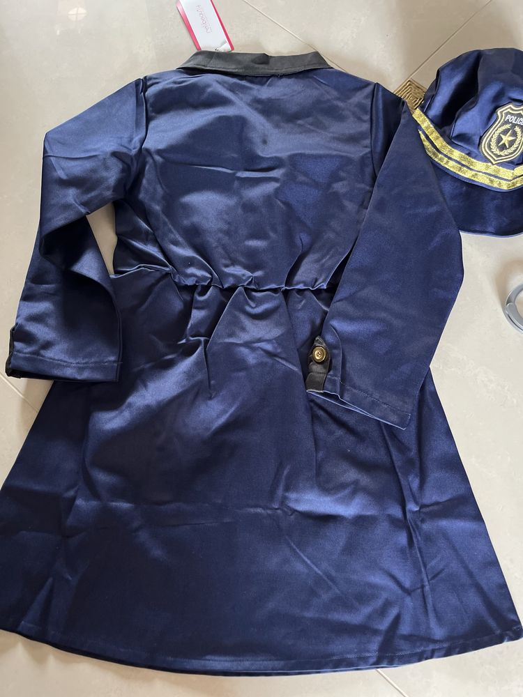 Stroj policjantki dla dziewczynki