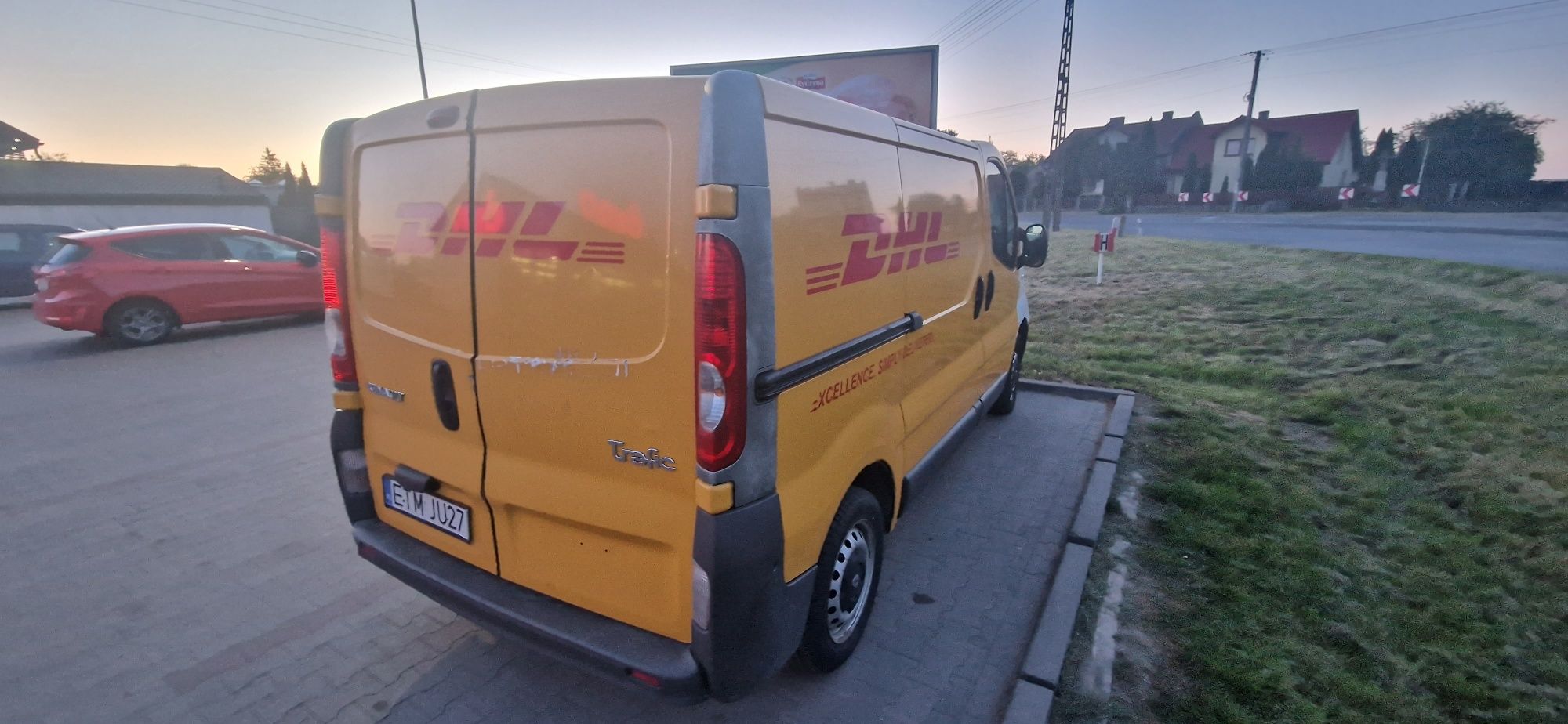 Renault trafic 2.0 dci ,2010 rok