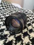 Lumix Leica 42.5mm f/1.2 Nocticron Prime, IDEAL.