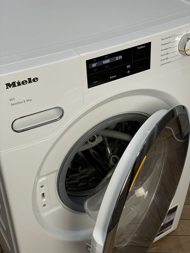 Пральна машина Miele WWG 660 9 кг/ Україське меню/ ІДЕАЛЬНИЙ СТАН