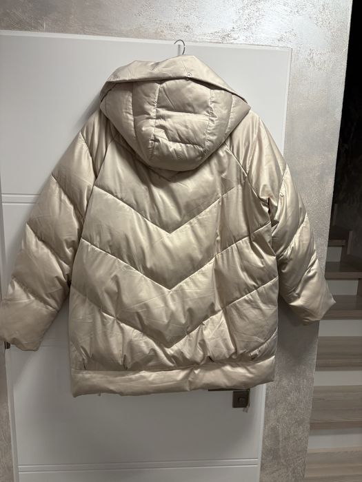 PRZEPIĘKNA KURTKA - kolor szampański