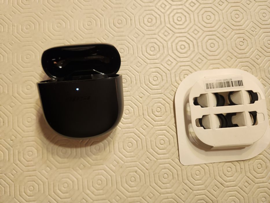 Caixa, carregador de earbuds Bose