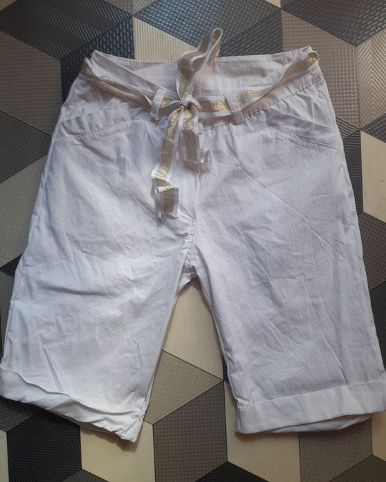 Krótkie spodenki nowe roz brak polecam na M