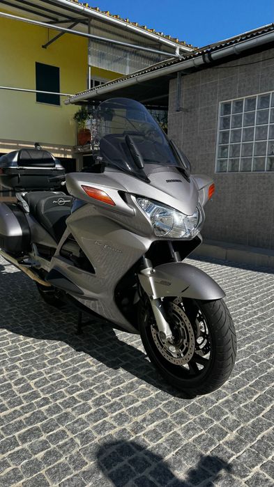 Honda Pan European
