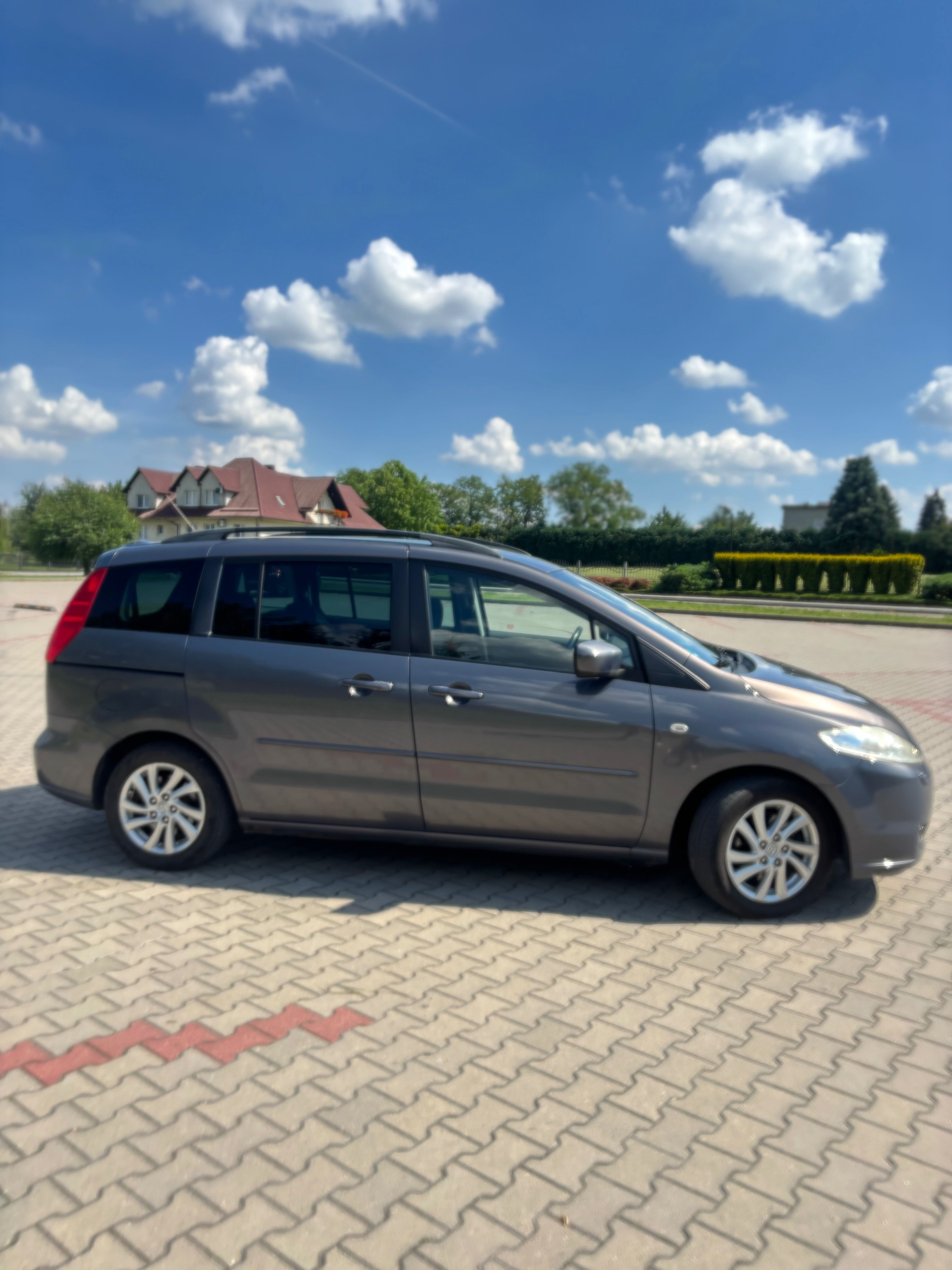 Mazda 5 sprawna klima, alu, 7 miejsc, świeży przegląd techniczny.