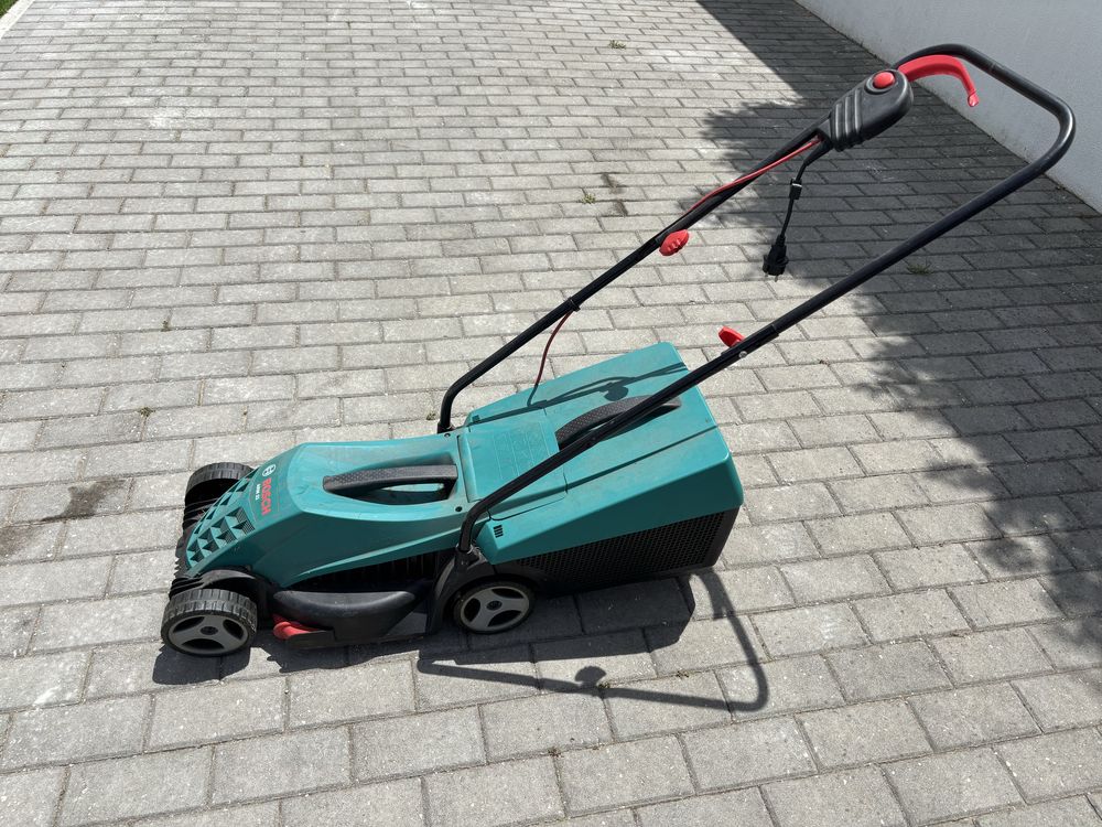 Cortador de relva eletrico Boach Arm 32