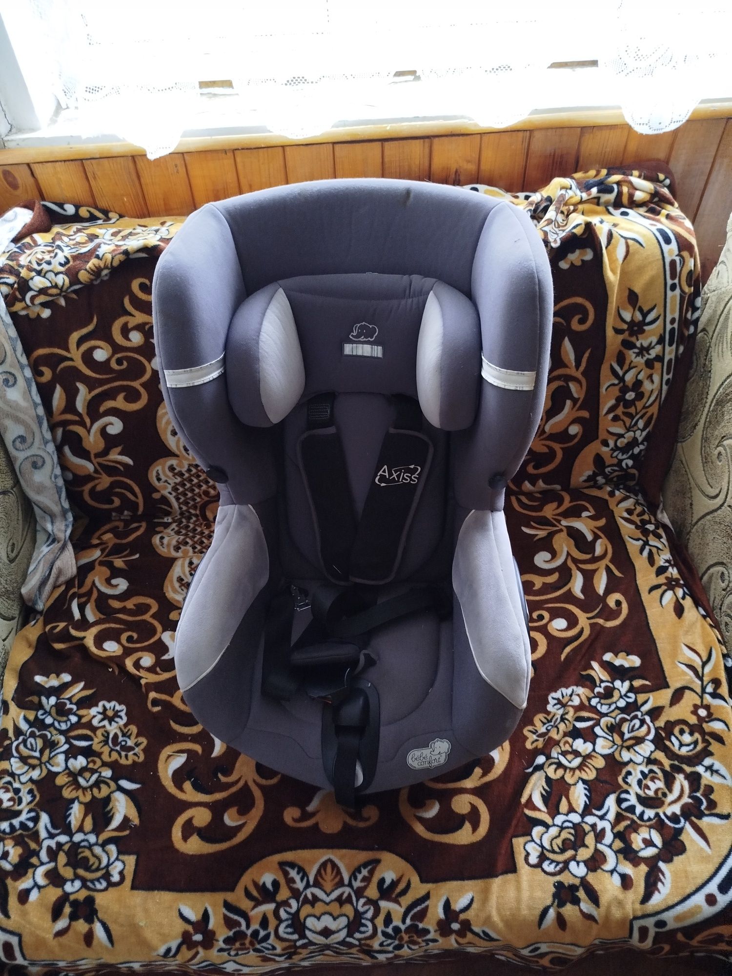 Автокрісло з базою Bene comfort, Isofix Група 1 (9-18 кг)