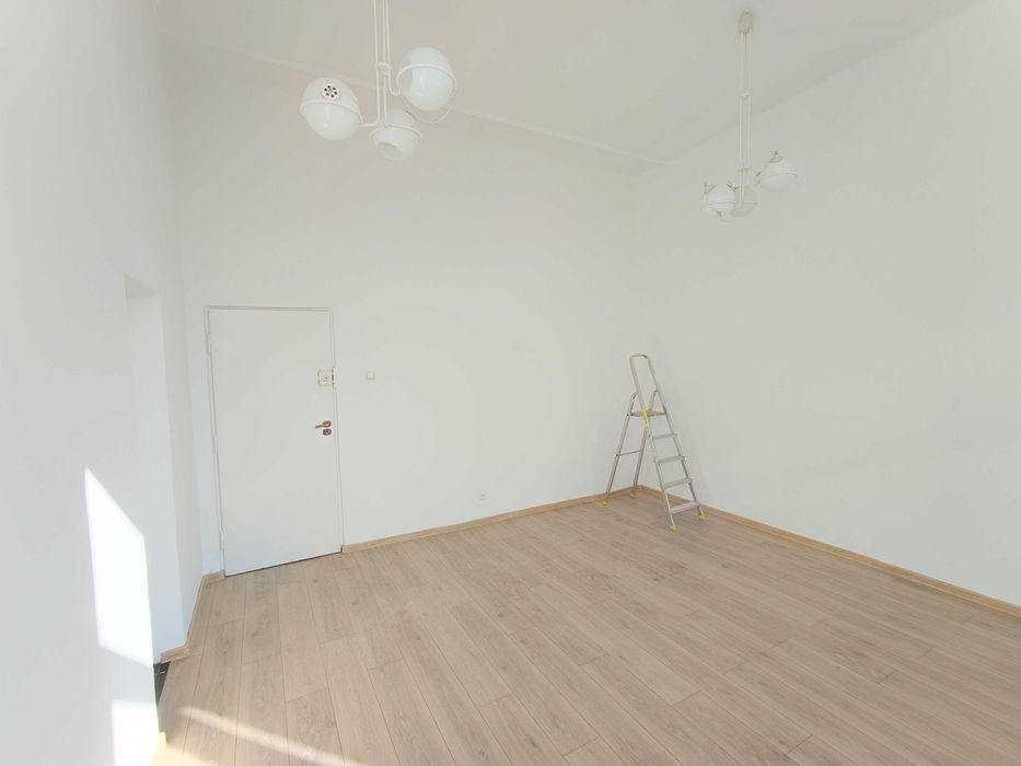 Lokal 21m2 Biuro,Usługi + PARKING ul. Grzegórzecka RONDO GRZEGÓRZECKIE