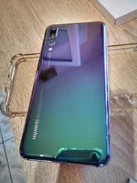 telefon p20 pro-wszystko posiada co najnowsze