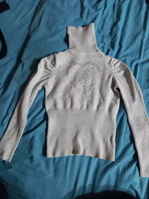 Гольф на дівчинку