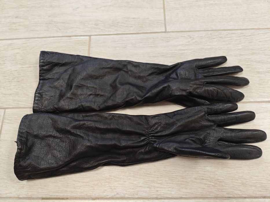 Жіночі перчатки кожані розмір L