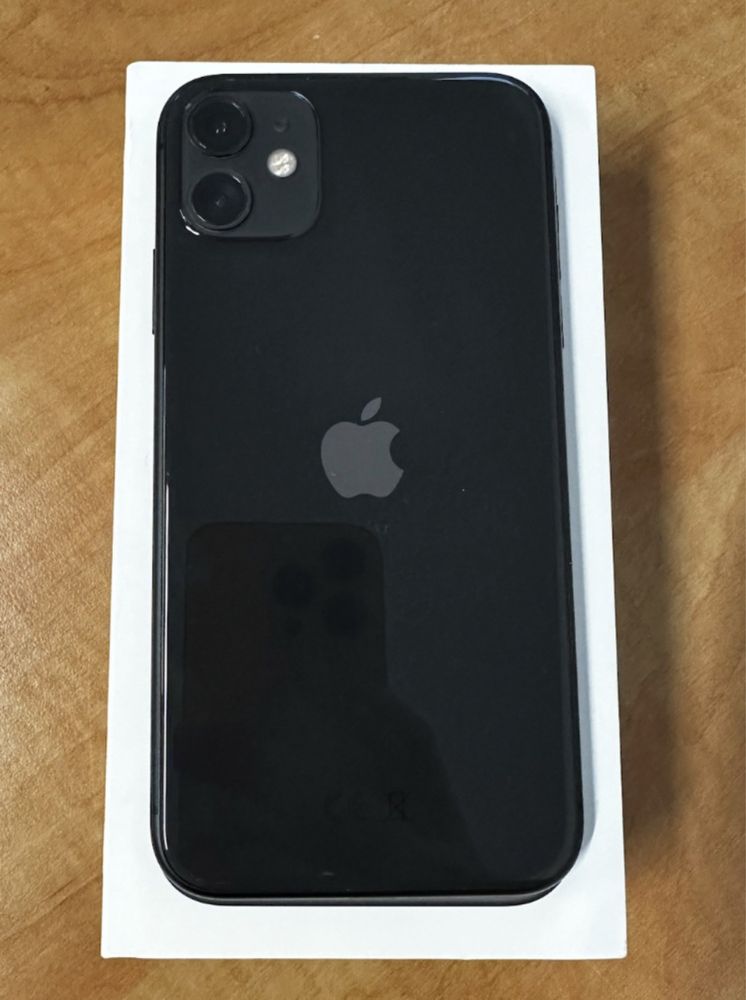 iPhone 11 64GB koncepcja baterii 85%