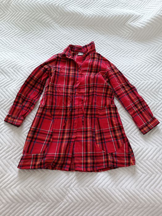 Świąteczna sukienka dla dziewczynki w kratę